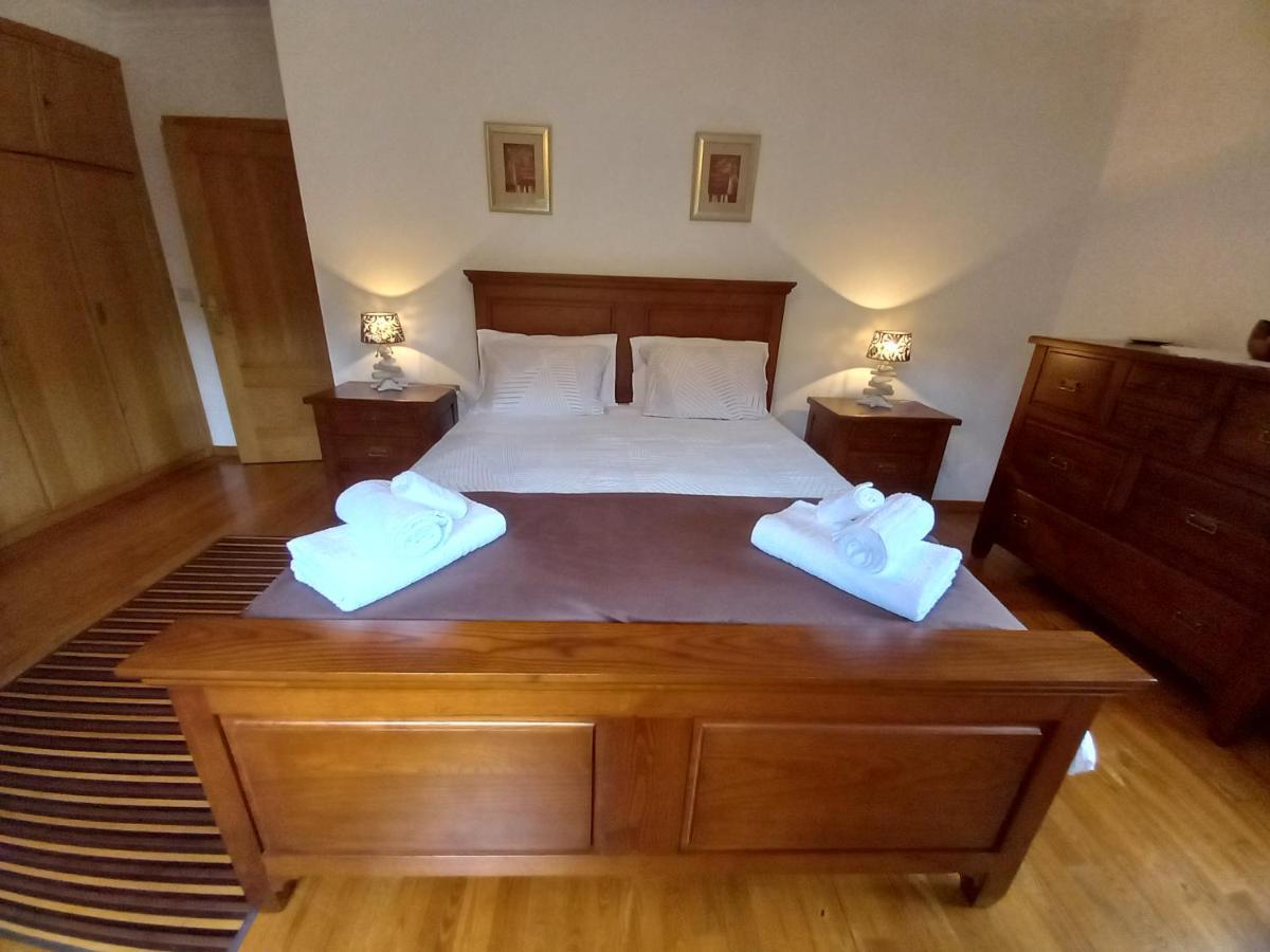 O Bilho Bed and Breakfast Vinhais Exteriör bild
